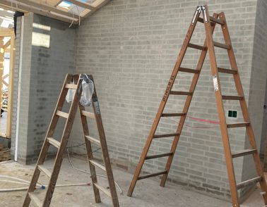 construction site ladder qarry